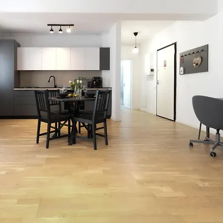 Apartment Maria - Modern With Parking And Workspace