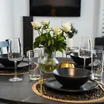 Appartamento Maria - Modern With Parking And Workspace