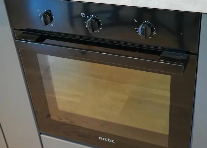 Maria - Modern With Parking And Workspace Апартаменты