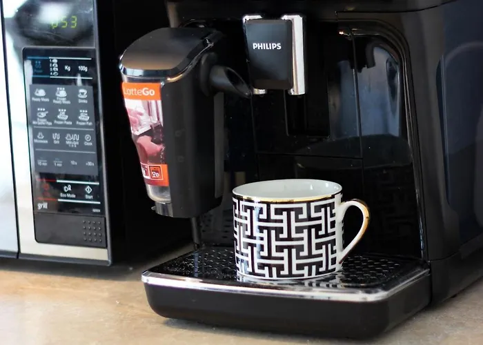 Maria - Modern With Parking And Workspace Бухарест