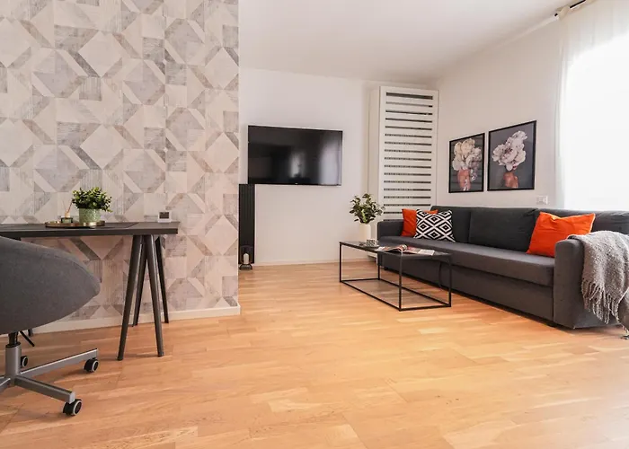 Apartman Maria - Modern With Parking And Workspace Bukarest